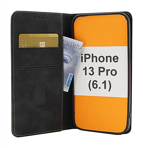 billigamobilskydd.se Fancy Standcase Wallet iPhone 13 Pro