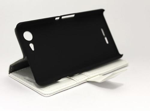 billigamobilskydd.se Jalusta Lompakkokotelo Sony Xperia E3 (D2203)