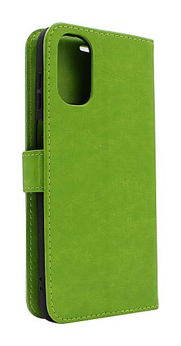 billigamobilskydd.se Crazy Horse Lompakko Motorola Moto G22