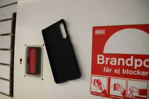 Coverin Skimblocker Magneettikotelo Xiaomi Mi 9 SE