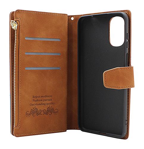billigamobilskydd.se XL Standcase Luksuskotelo puhelimeen Motorola Moto G22